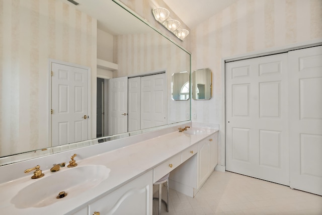 bathroom with vanity