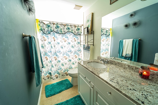 full bathroom featuring vanity, toilet, and shower / tub combo with curtain