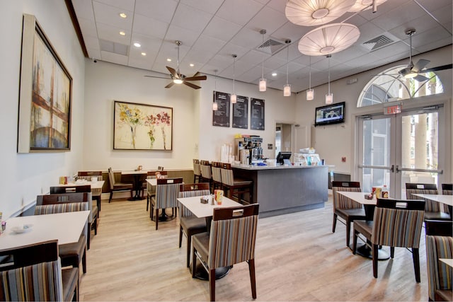 reception area with ceiling fan