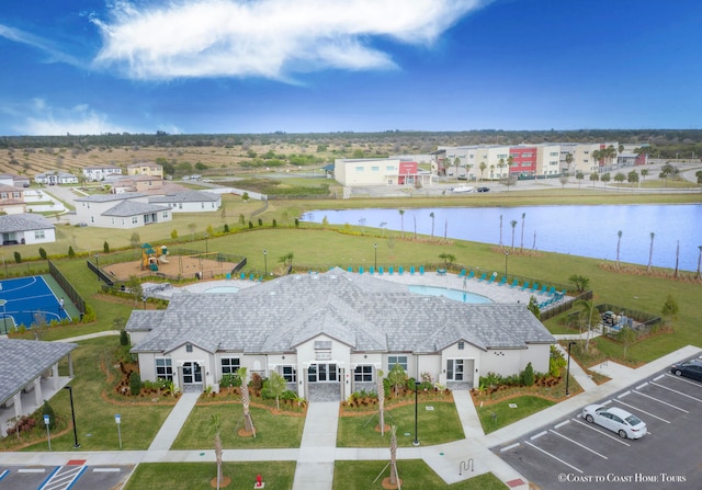 bird's eye view featuring a water view