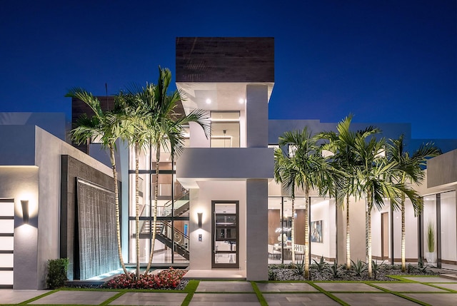 298 W Key Palm Rd, Boca Raton, FL 33432 - contemporary house with stucco siding
