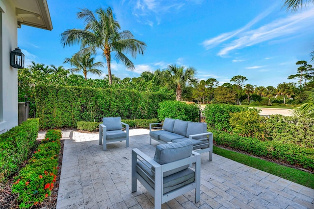 view of patio with outdoor lounge area