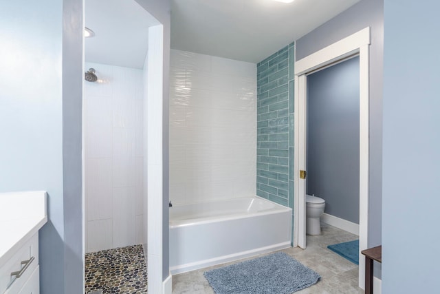 full bathroom featuring vanity, toilet, and independent shower and bath