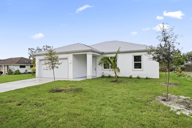 view of front of house with roof with shingles, stucco siding, a front lawn, concrete driveway, and a garage