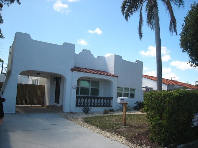 view of mediterranean / spanish home