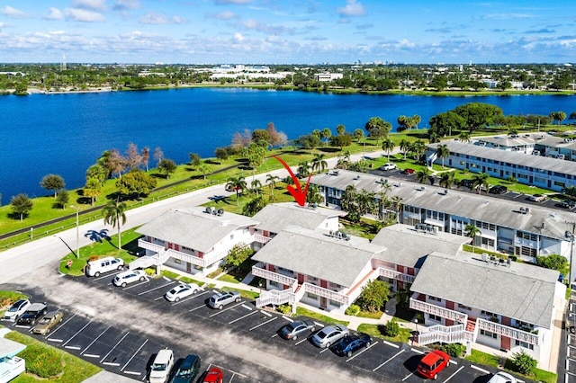 bird's eye view featuring a water view