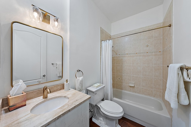 full bathroom with shower / bath combination with curtain, vanity, and toilet