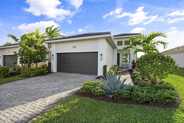 view of front facade with a garage