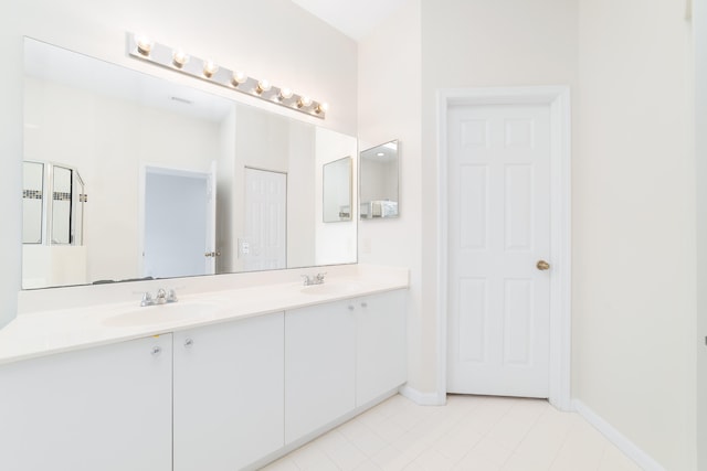 bathroom with vanity