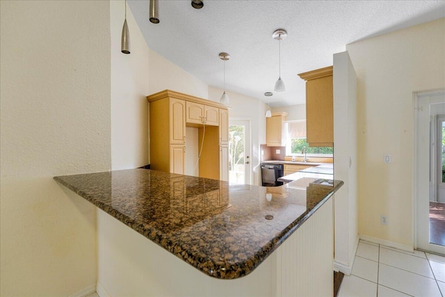 kitchen featuring kitchen peninsula, dishwasher, a textured ceiling, and sink