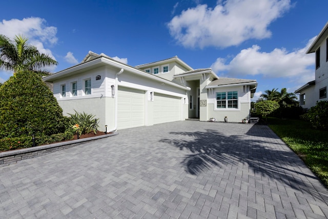 view of front facade with a garage