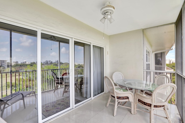 balcony with ceiling fan