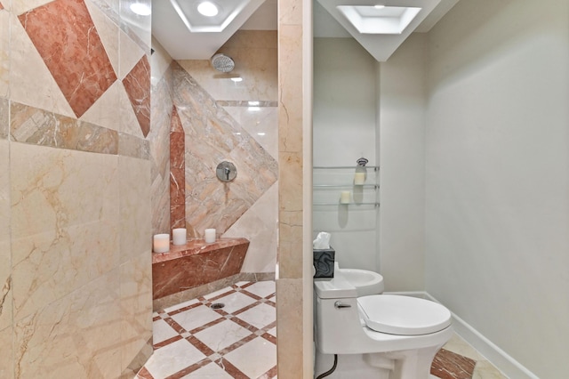 2800 S Ocean Blvd Unit 14-H, Boca Raton, FL 33432 - full bathroom featuring tiled shower, toilet, a skylight, and inlaid floor details