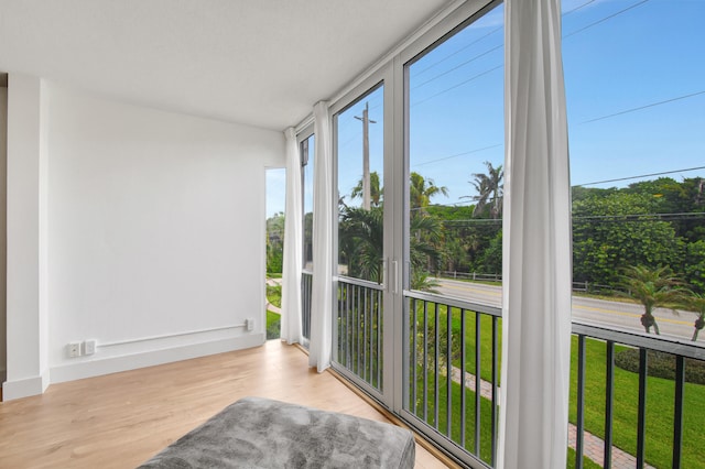 view of sunroom / solarium