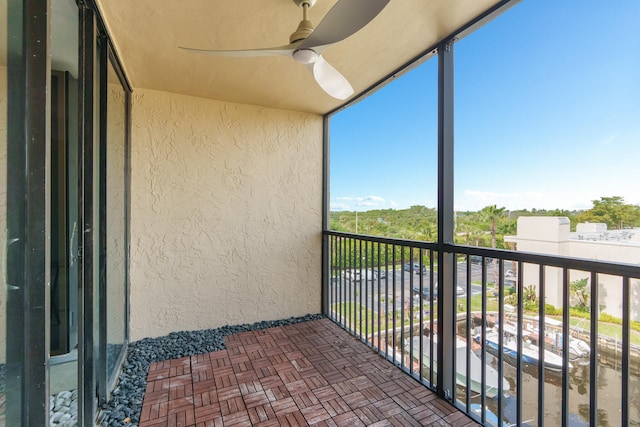 balcony with ceiling fan