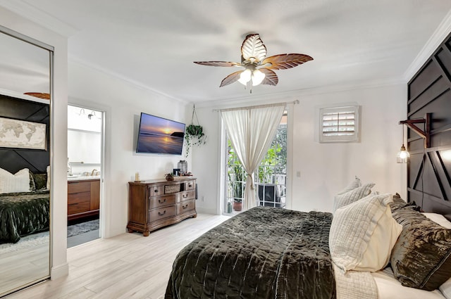 bedroom with access to outside, ceiling fan, ornamental molding, connected bathroom, and light hardwood / wood-style floors