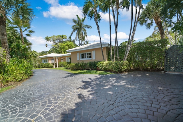 view of front of home