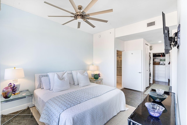 bedroom with ceiling fan