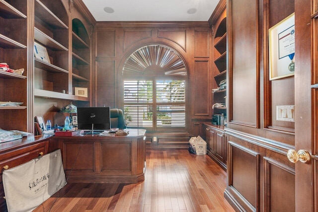 office space with light hardwood / wood-style floors