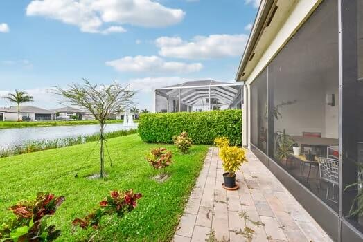 view of yard with a water view