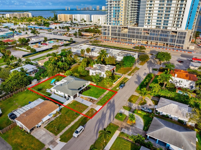 bird's eye view featuring a water view