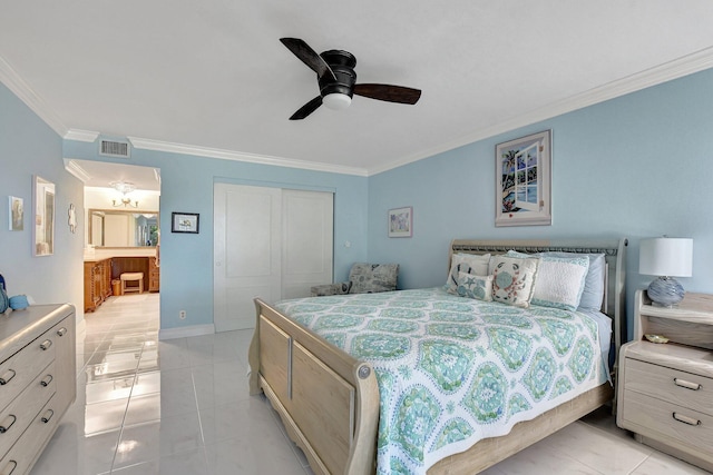 bedroom with ceiling fan, light tile patterned floors, ornamental molding, and a closet