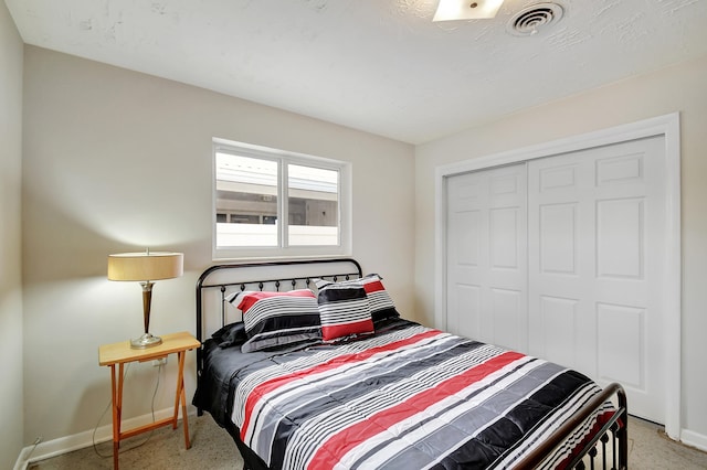 bedroom with a closet