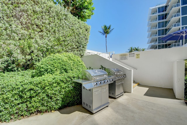 view of patio / terrace featuring grilling area