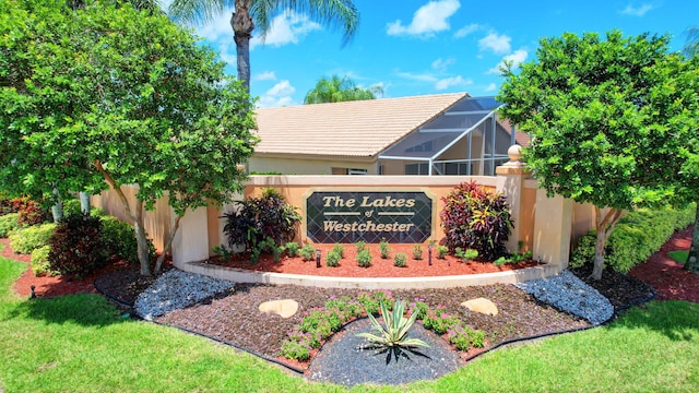 view of community / neighborhood sign