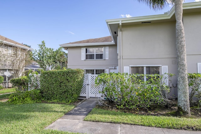 3537 SW Sunset Trace Cir, Palm City, FL 34990 - multi unit property featuring stucco siding and a front lawn