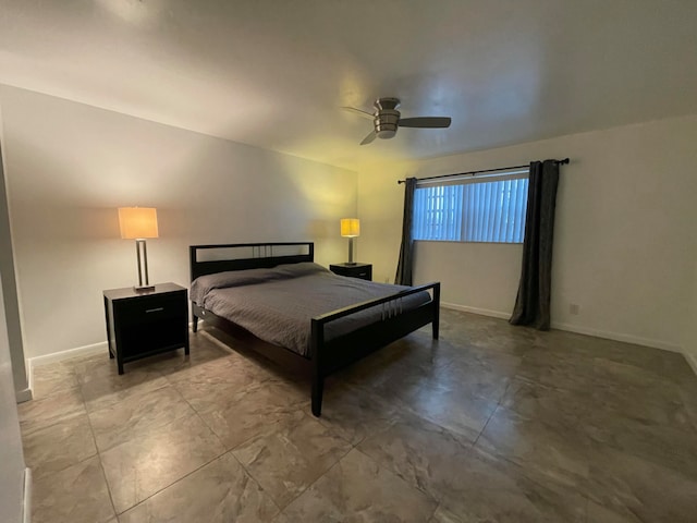 bedroom with ceiling fan