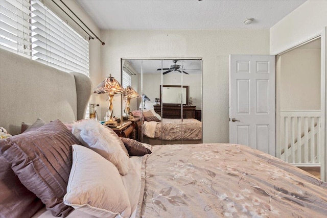 bedroom with a closet