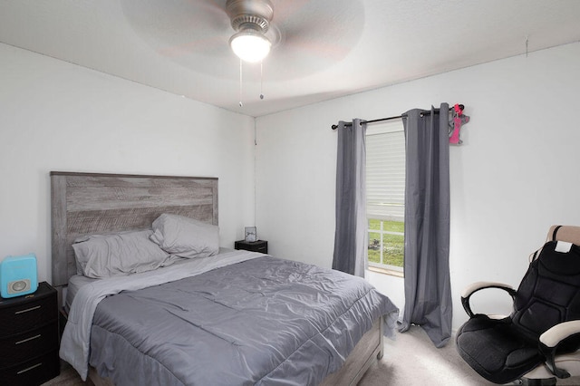 bedroom featuring carpet and ceiling fan