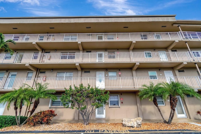 2300 NE 1st Ln Unit 307, Boynton Beach, FL 33435 - view of apartment building / complex