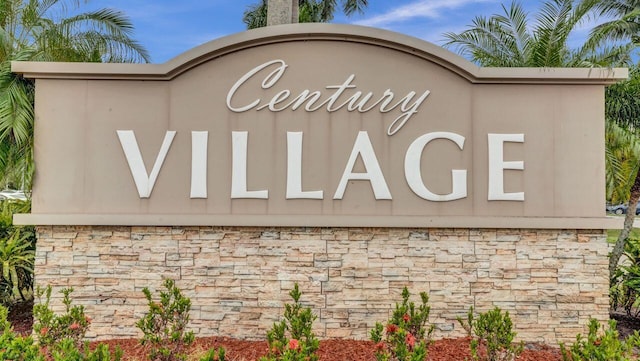 view of community / neighborhood sign