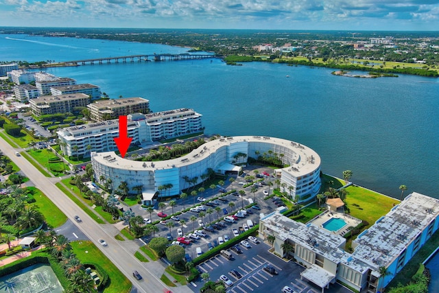 bird's eye view featuring a water view