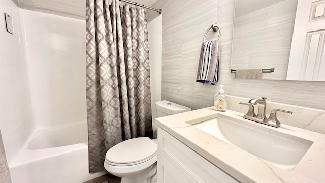 full bathroom with vanity, toilet, and shower / bathtub combination with curtain