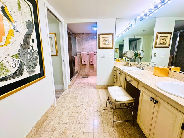 bathroom with toilet and tiled shower