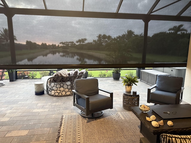 unfurnished sunroom with a healthy amount of sunlight