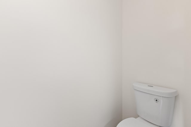 bathroom featuring toilet