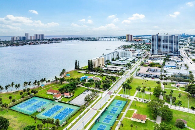 bird's eye view with a water view