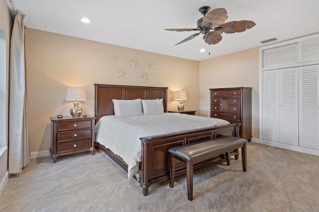 bedroom with ceiling fan