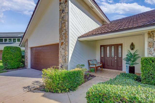 property entrance with a porch