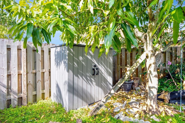 15230 SW 58th St, Miami, FL 33193 - view of outbuilding