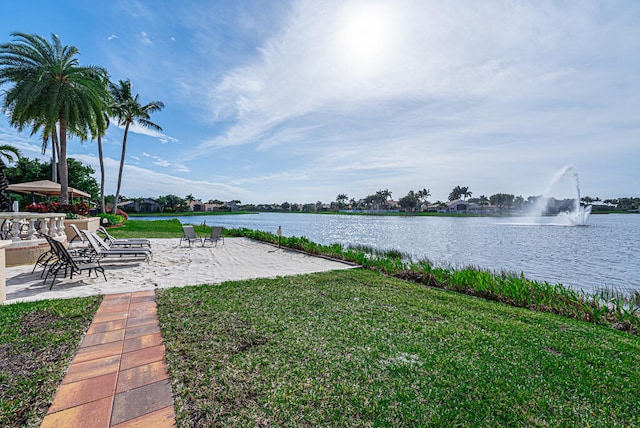 view of water feature