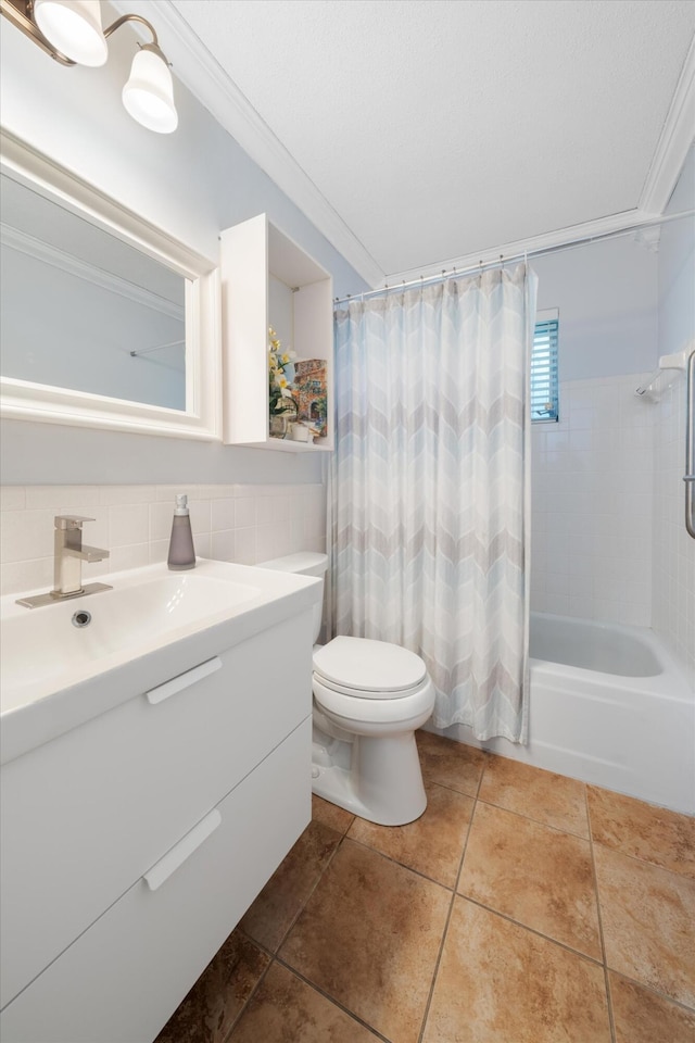 full bathroom featuring tasteful backsplash, tile patterned flooring, shower / bath combination with curtain, toilet, and ornamental molding