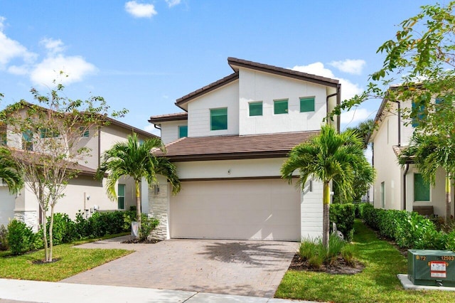 view of front of home featuring a garage