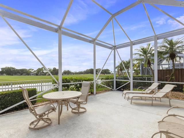 view of sunroom / solarium