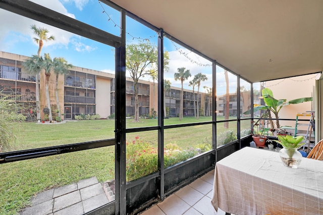 view of sunroom / solarium