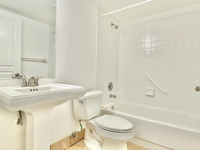 6928 Briarlake Cir Unit 104, Palm Beach Gardens, FL 33418 - bathroom featuring toilet, shower / washtub combination, and tile patterned flooring